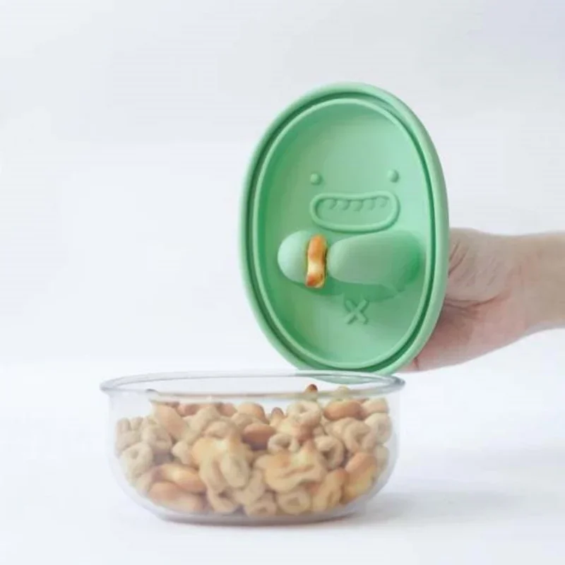 Food Storage For Room - กล่องใส่ขนมแบบแฮนด์ฟรี ไม่มีเศษตกค้าง กล่องเก็บขนม กล่องคุกกี้ลายการ์ตูน กล่องซิลิโคนเกรดอาหาร ปิดผนึกกันความชื้น